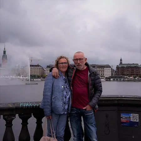 Weber Апартаменты